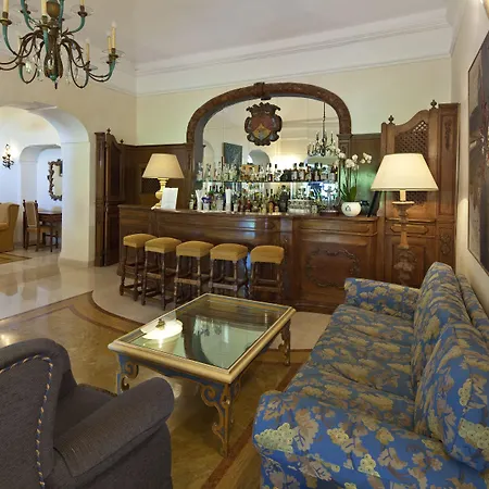 Excelsior Belvedere & 5* ايسكيا