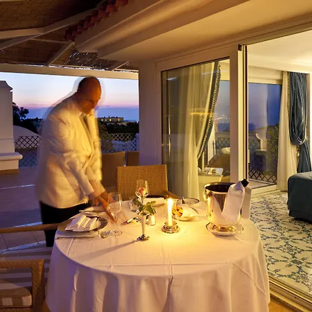 Excelsior Belvedere & فندق ايسكيا