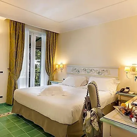 Hotell Excelsior Belvedere &