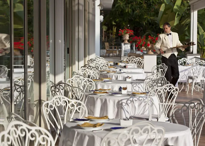 Otel Excelsior Belvedere & 5*