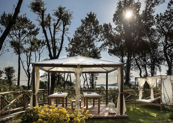 Excelsior Belvedere & Ischia