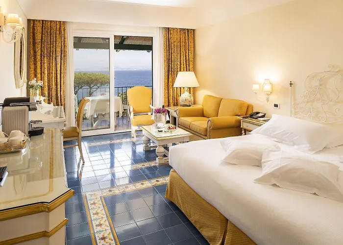 Excelsior Belvedere & Ischia