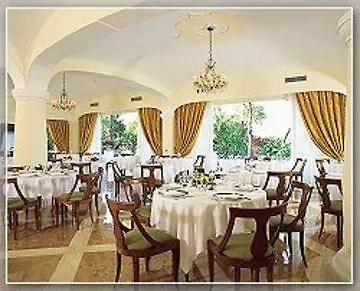 Excelsior Belvedere & 5*