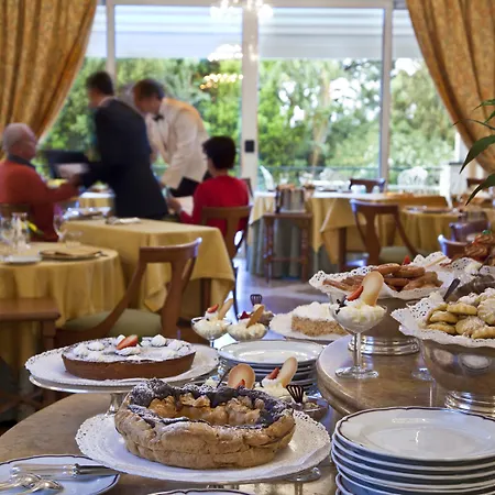 Otel Excelsior Belvedere & 5*