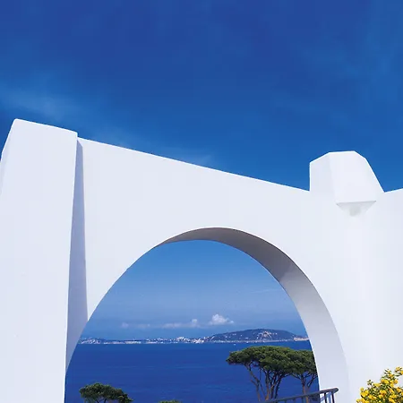 Excelsior Belvedere & Ischia